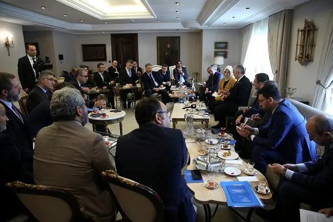 Yıldırım: Millet hesabını sorar, çocuk oyuncağı mı? - 1