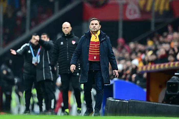 okan-buruktan-taraftar-tepkisine-yanit-haklilar-1768690106488.jpeg Galatasaray Teknik Direktörü Okan Buruk (AA)