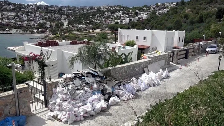 Yılmaz Özdil’in ofis diye alıp yazlık eve çevirdiği villanın yıkımı devam ediyor