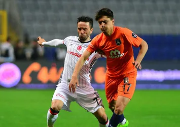 İstanbul Başakşehir'den Cengiz Ünder açıklaması
