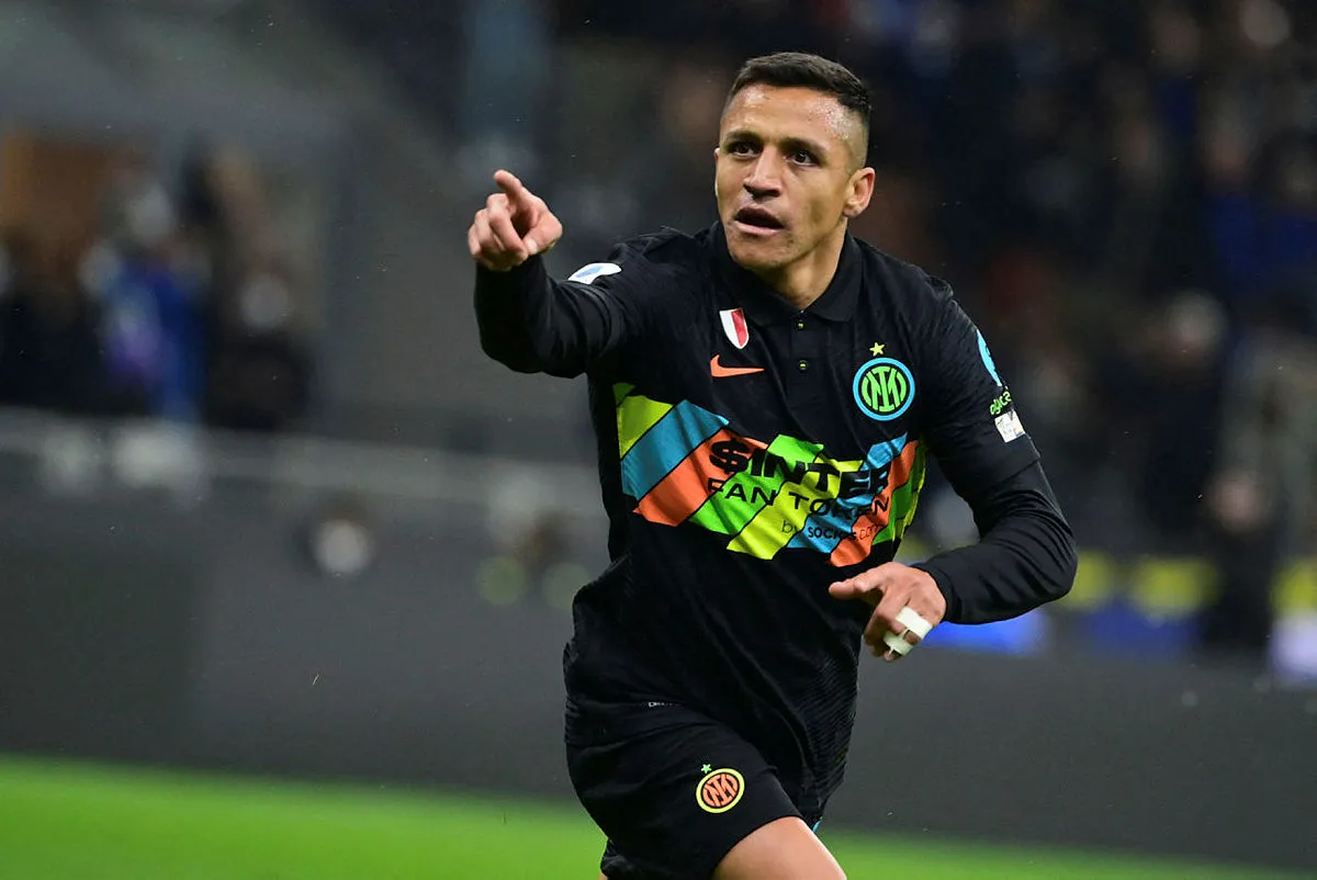 Galatasaray'ın gündemindeki Alexis Sanchez Marsilya'da! 70 numaralı formayı giyecek