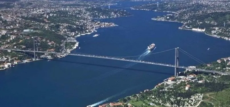 İstanbul Boğazı gemi geçişlerine kapatıldı
