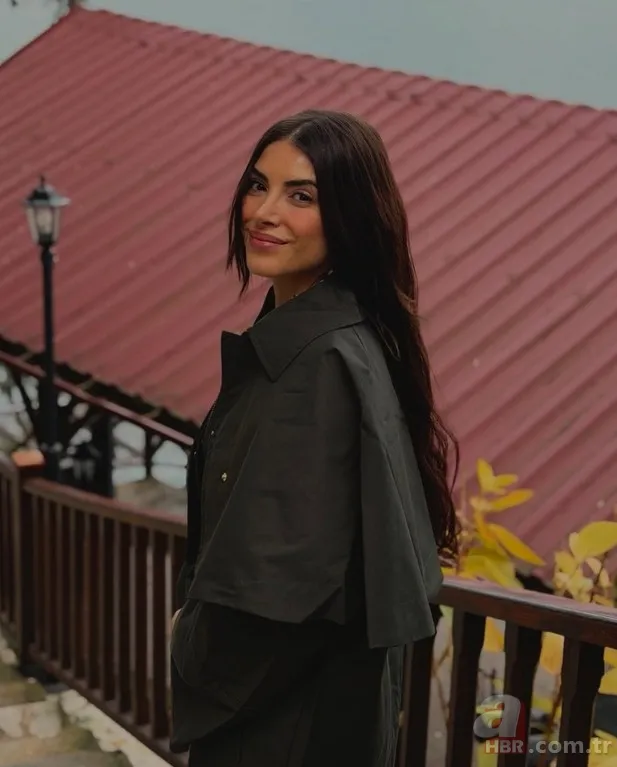 Filtre yok, makyaj yok: Taşacak Bu Deniz'in Esme'si Deniz Baysal güneşi görünce dayanamadı 4