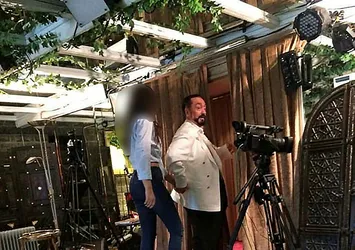 Adnan Oktar'dan iğrenç tuzak! Yeni mezun avukat kadınları...