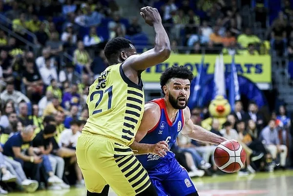 1685813038698.jpg Fenerbahçe Beko Anadolu Efes'i farklı yendi! Seride durumu 1-0'a getirdi... - 1
