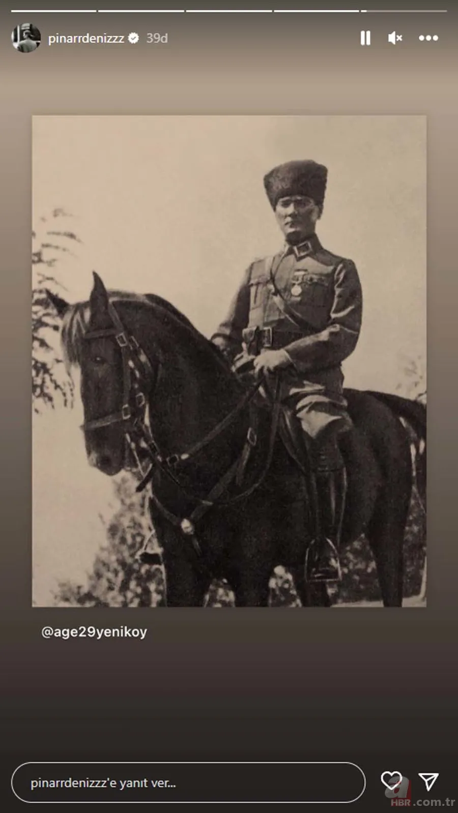 Sanat dünyasının 30 Ağustos Zafer Bayramı coşkusu! Paylaşımlar peş peşe geldi! “Hep var olsun Türkiye’m” 9