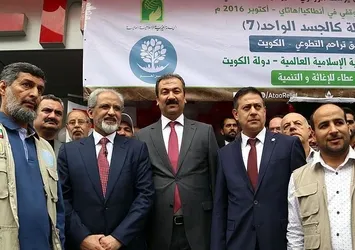 Suriyeli yetimler için market açıldı