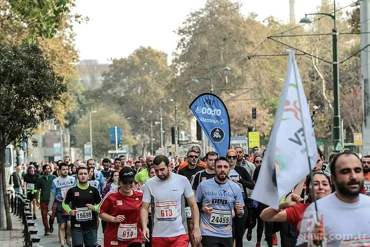 İstanbul Maratonu saat kaçta koşulacak? Vodofone 41.İstanbul Maratonu güzergahı neresi, ne kadar ödül verilecek?