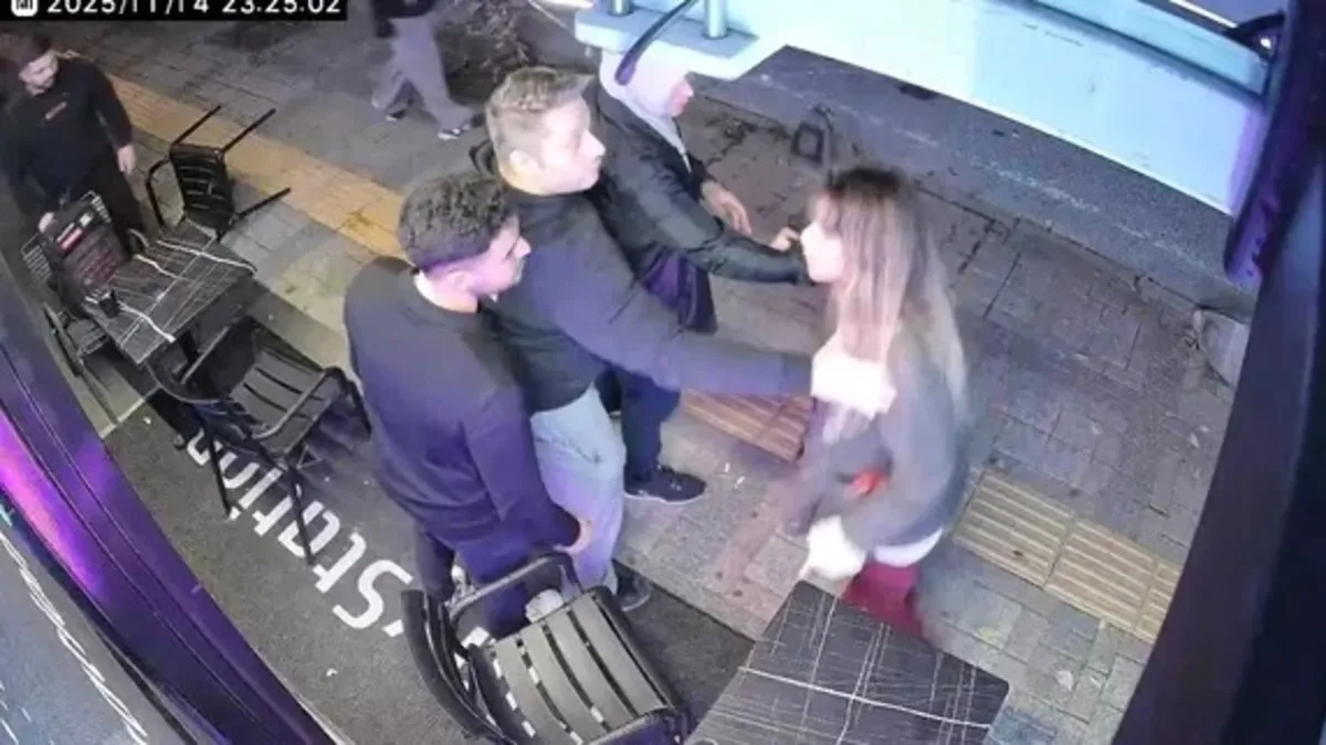 İstanbul'da akılalmaz olay! Alkollü kadın ortalığı birbirine kattı