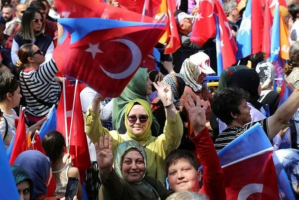 baskan-erdogandan-kemal-kilicdarogluna-sert-sozler-firari-fetoculer-chpnin-reklam-ajansi-gibi-calisiyor-1683553928041.jpeg Başkan Erdoğan'dan Kemal Kılıçdaroğlu'na sert sözler: Firari FETÖ'cüler CHP'nin reklam ajansı gibi çalışıyor - 5