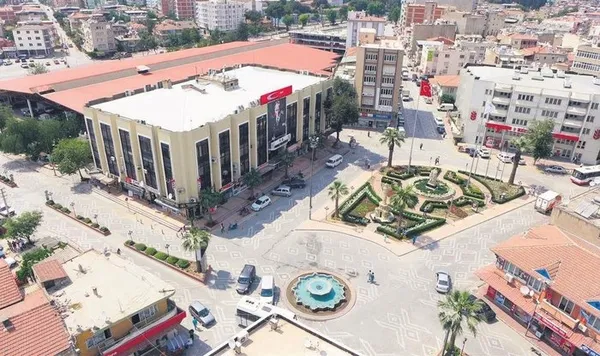 CHP’li Torbalı Belediyesi’ne skandal atama! Hukukçu olmayan hukuk işleri müdürü