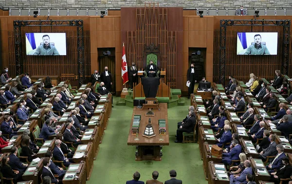 1647365795865.jpg Ukrayna Devlet Başkanı Zelenskiy'den NATO üyeliği açıklaması: Net bir yanıt alamadık gerçek dostlarımızı görmüş olduk - 3