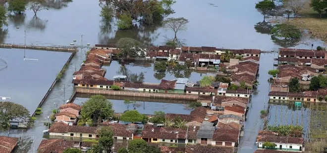 Kolombiya’da sel felaketi: 90 ölü