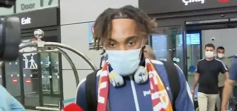 Galatasaray'ın yeni transferi Sacha Boey İstanbul'a geldi