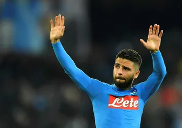 Lorenzo Insigne 2022'ye kadar Napoli'de