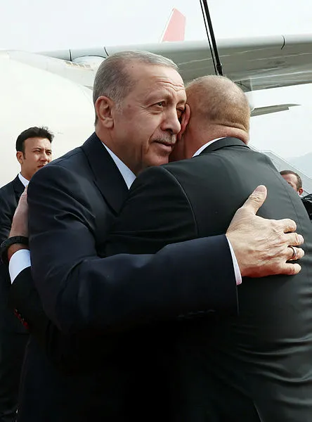Son dakika: Zengilan Uluslararası Havalimanı bugün hizmete girdi! Açılış Başkan Erdoğan ve İlham Aliyev’den | Törene damga vuran altın makas diyaloğu