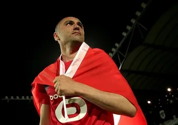 Burak Yılmaz sözünü tuttu! Lille'e şampiyonluğu getiren konuşma