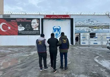 Ağrı’da firari olan 9 kişi jandarma tarafından yakalandı