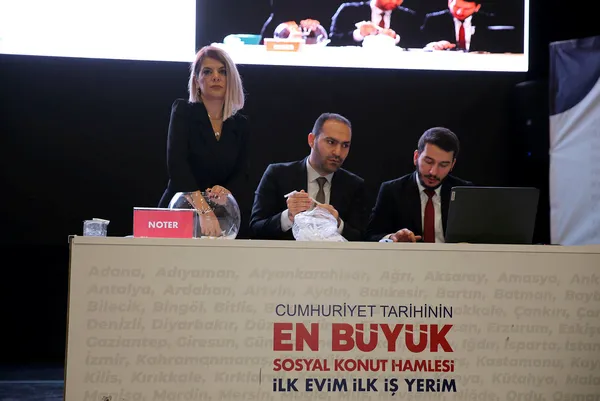 1671359437312.jpg Sivas'ta 28 yıllık evli çift "İlk Evim İlk İş Yerim" projesi ile ev hayaline kavuştu - 1