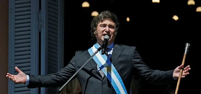 Arjantin’de Milei dönemi! Deli lakaplı Yahudi hayranı başkan göreve başladı! Merkez Bankası için cenaze töreni...