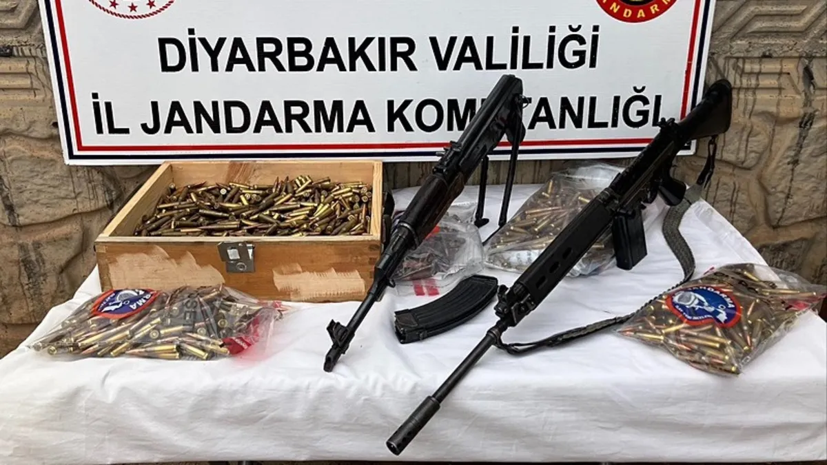 Diyarbakır'da operasyon! Silah ve mühimmat ele geçirildi