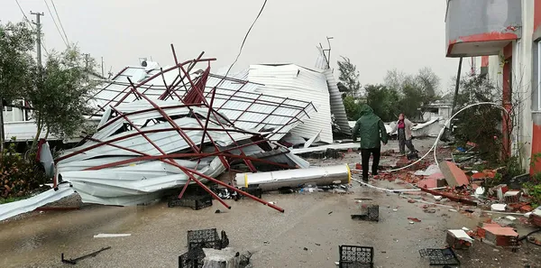 Son dakika: Antalya'daki hortumla ilgili iki önemli açıklama - 1