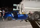 Adana’da feci kaza! Otomobil tankerin altına girdi!