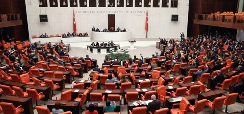 Cumhurbaşkanı Yardımcısı Fuat Oktay'da CHP ve HDP'ye tepki