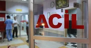 Sivas’ta iki otomobil çarpıştı: 4 yaralı