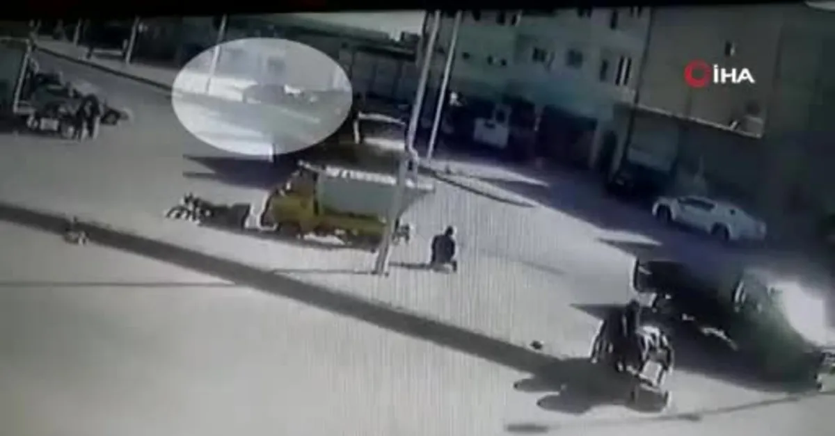 Suriye El Bab'daki bombalı saldırıya ait patlama anı kamerada