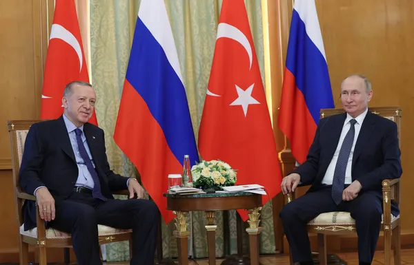 Putin'den Başkan Erdoğan'a övgü dolu sözler: Sözünün eri bir lider