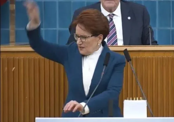 1680687539598.jpeg İYİ Parti lideri Meral Akşener Meclis'te şova soyundu! Mermilerle provokasyona devam etti - 1