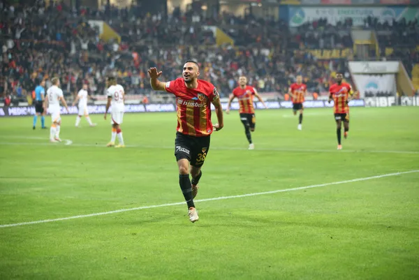 Süper Lig ekibinden Şenol Güneş’e tepki: TFF talimatlarına aykırıdır