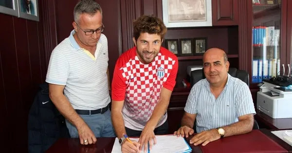 İbrahim Dağaşan, Kemerspor 2003'e transfer oldu - 1