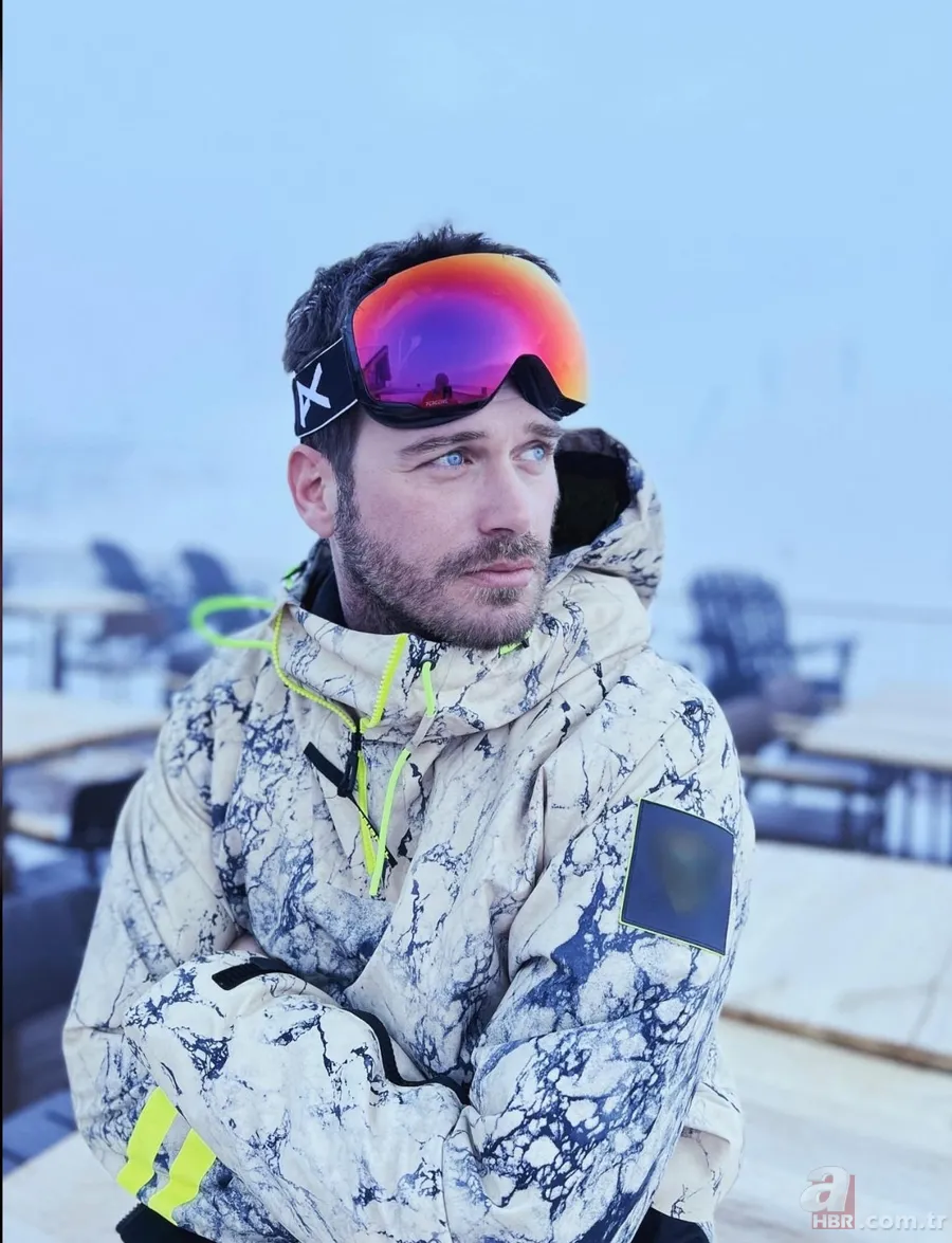 Kurt Efe mutfakta hünerlerini sergiledi! İşte Tatlıtuğ ailesinin eğlenceli halleri 2