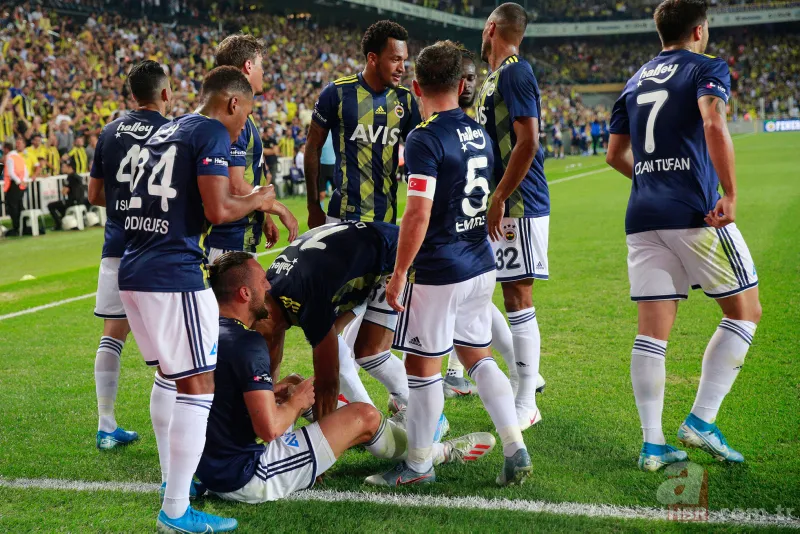 Fenerbahçe'nin yıldızı Vedat Muriç'e Avrupa'dan dev talip! 8