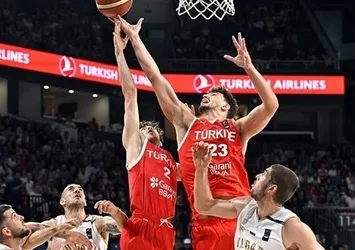 12 Dev Adam grup lideri olarak yarı finalde!