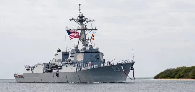 ABD’den Çin’e gözdağı! Savaş gemisi USS Chung-Hoon Tayvan Boğazı’ndan geçti