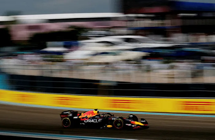 f1-miami-grand-prixsini-kim-kazandi-f1de-pilotlar-ve-takimlar-siralamasi-1652048159154.jpg F1 Miami Grand Prix'sini kim kazandı? | F1'de pilotlar ve takımlar sıralaması - 1