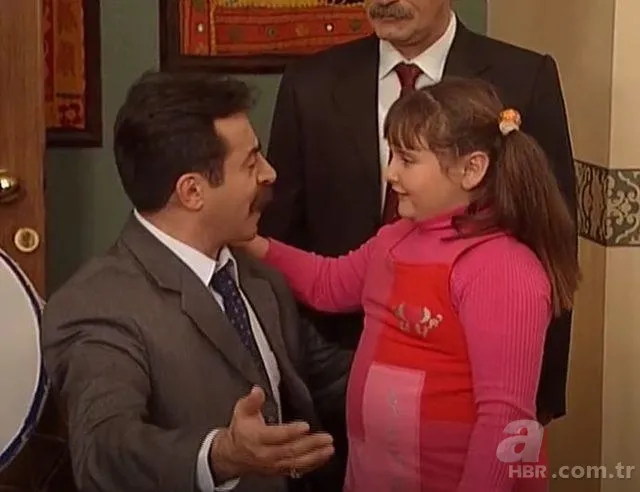 Bir döneme damga vuran dizide evin küçük kızını oynuyordu! Artık evli ve çocuklu | Bakın tanıyabilecek misiniz 3