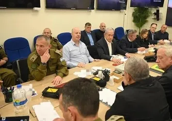 İsrail'in savaş kabinesinde kaos! Genelkurmay Başkanı Herzi Halevi Netanyahu’yu eleştirdi, ipler koptu