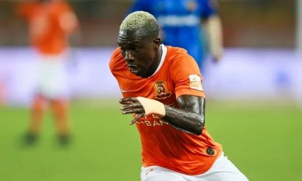 Trabzonspor’un yeni transferi Jean Evrard Kouassi yola çıktı