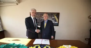 Aziz Yıldırım’dan bomba liste geliyor