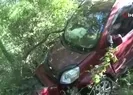 Dereye uçan araçtan sapasağlam çıktılar
