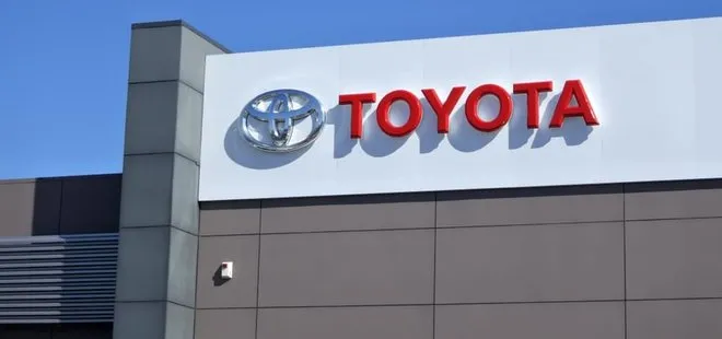 Toyota’dan 199 bin TL’lik Mart indirimi! 2024 Model Toyota Corolla, Yaris, C-HR, Camry, Rav 4 yeni fiyatları…
