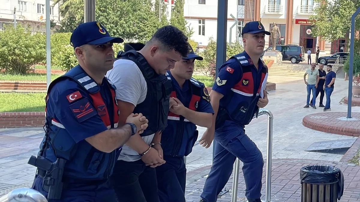 Aydın'da motosiklet sürücüsünün ölümüne neden olan kamyonet şoförü tutuklandı