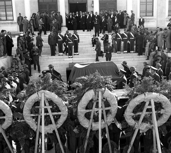 10-kasim-ne-zaman-hangi-gune-denk-geliyor-10-kasim-resmi-tatil-mi-ozel-ve-kamu-kurumlari-calisacak-mi-1761820325064.jpg A Haber foto arşiv