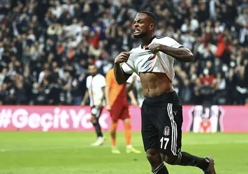 Beşiktaşlı Larin'den sözleşme yorumu: Umarım Beşiktaş'ta kalırım