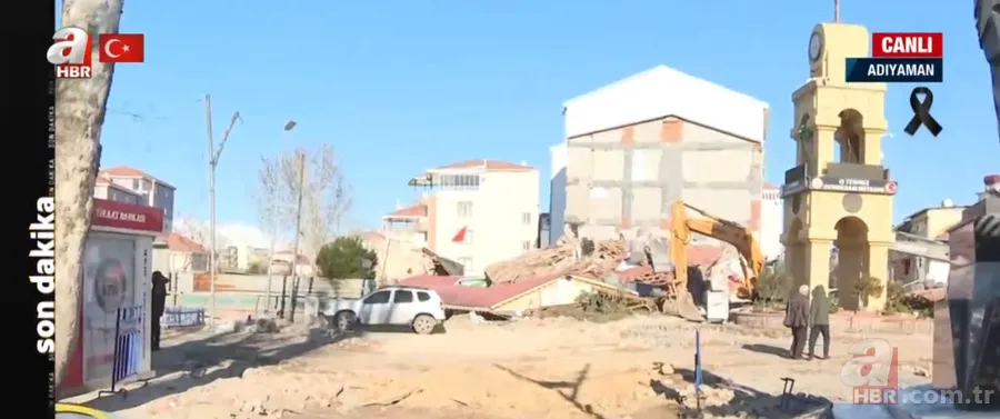 Depreme ait yeni görüntüler ortaya çıktı! İşte gökyüzünde ortaya çıkan ışık hüzmesi ve sallantı anı 19