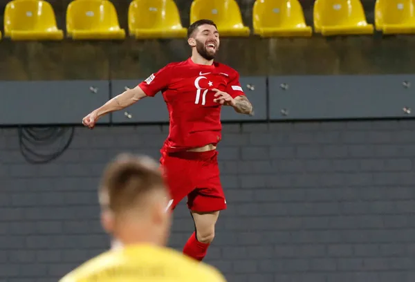 Doğukan Sinik’in yeni adresi İngiltere! Hull City ile anlaşma tamam